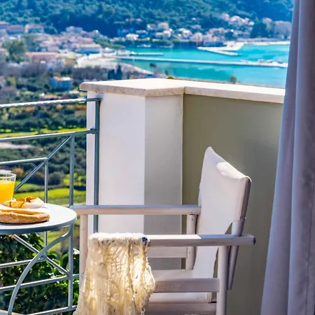 Thea Ponti * Πόντι